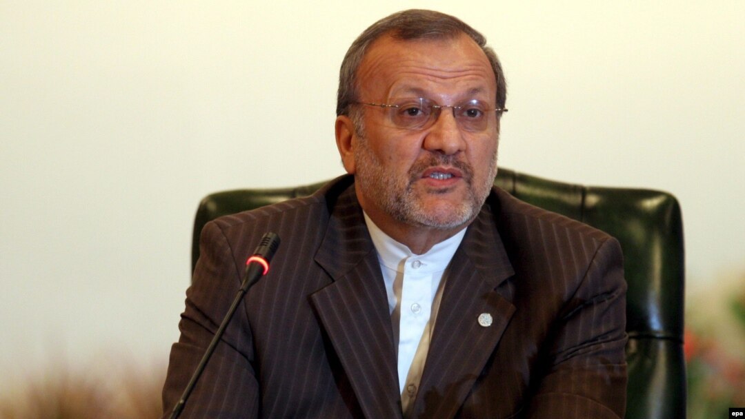 آقای متکی می گوید که تعلیق غنی سازی اورانیوم در دستور کار ایران نیست.